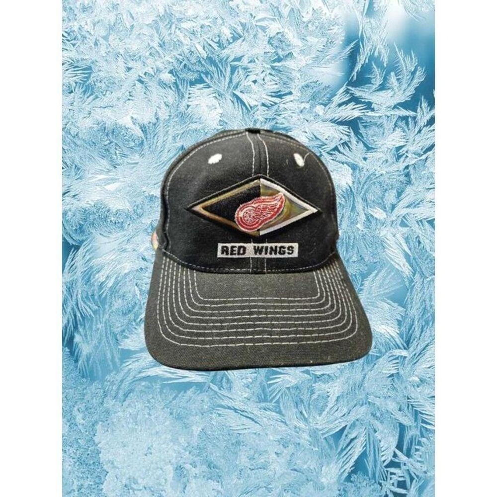 Men's Detroit Red Wings Adjustable Hat